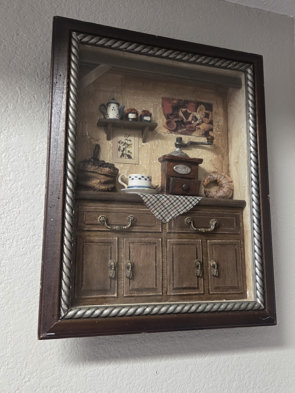 Vintage Miniature Kitchen Diorama Shadow Box Coffee Grinder Wall Art 3D Framed D
